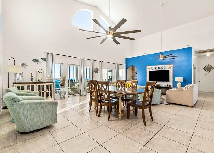 Beachfront Retreat With Private Pool Wraparound Deck & Screened-in Porch Holiday home Gulf Shores