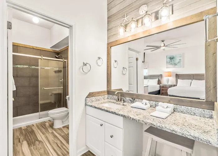 Beachfront Retreat With Private Pool Wraparound Deck & Screened-in Porch Holiday home Gulf Shores