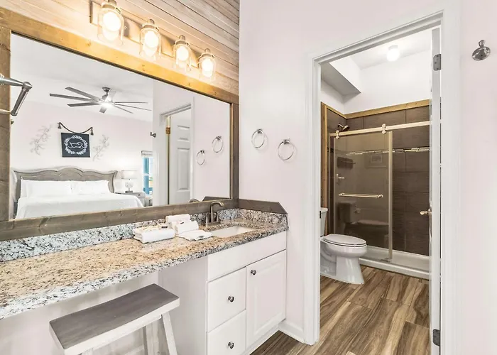 Holiday home Beachfront Retreat With Private Pool Wraparound Deck & Screened-in Porch Gulf Shores